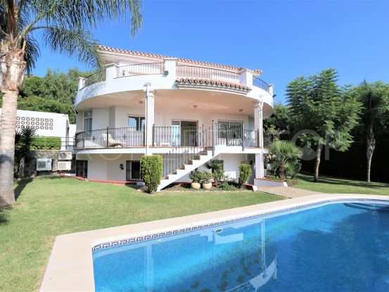 Villa con 5 dormitorios en La Quinta, Benahavis | Terra Realty