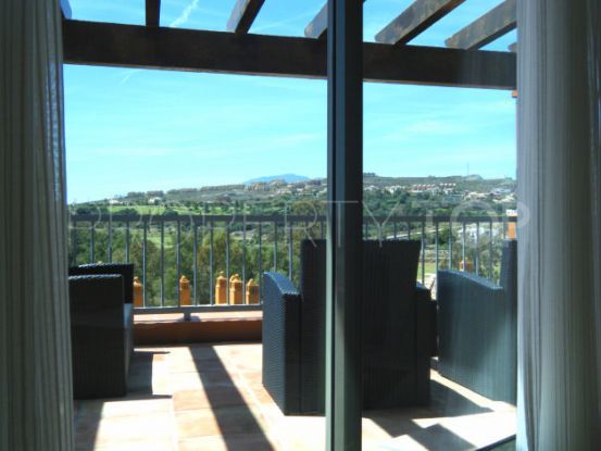 Benatalaya, Benahavis, atico con 3 dormitorios en venta | Terra Realty