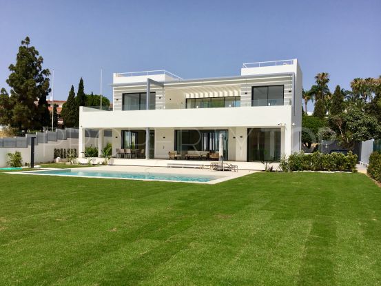 6 bedrooms Las Lomas del Marbella Club villa for sale | Benimar Real Estate