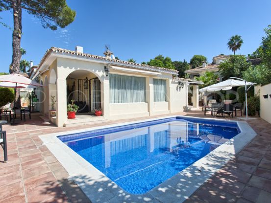 Buy Guadalmina Alta 3 bedrooms villa | Benimar Real Estate