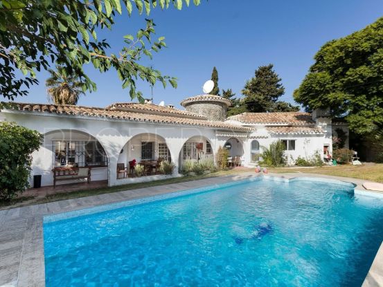 Villa for sale in San Pedro de Alcantara | Excellent Spain