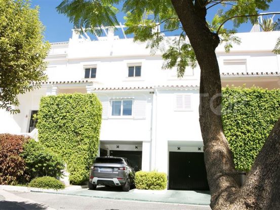 Town house with 4 bedrooms in La Quinta Golf, Benahavis | Inmobiliaria Luz