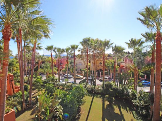 For sale penthouse with 3 bedrooms in La Alzambra, Nueva Andalucia | Inmobiliaria Luz