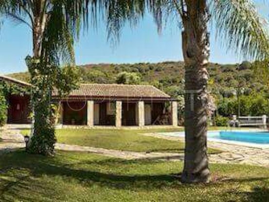 Villa in San Martin del Tesorillo with 5 bedrooms | Savills Gibraltar