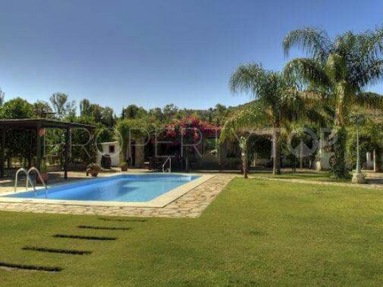 Villa in San Martin del Tesorillo with 5 bedrooms | Savills Gibraltar