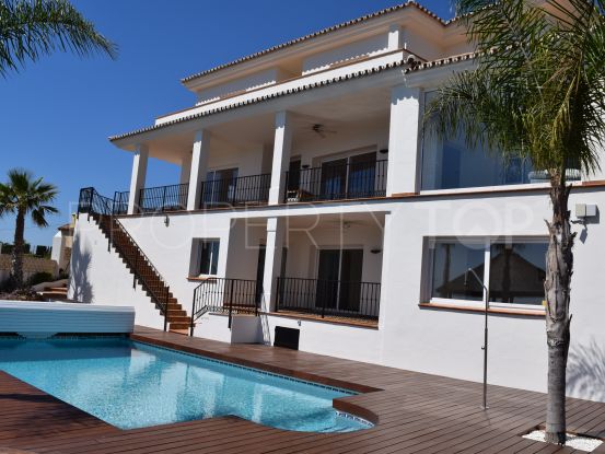 Buy villa in El Rosario with 7 bedrooms | Agnes Inversiones