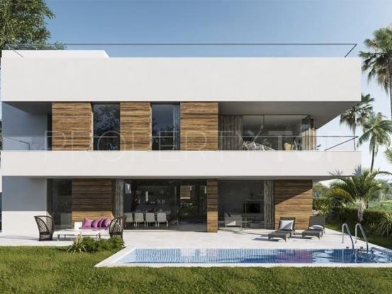 Villa in El Campanario with 4 bedrooms | Marbella Living