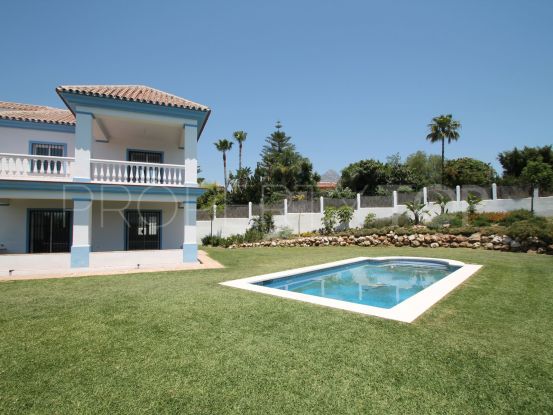 Villa with 4 bedrooms for sale in Aloha, Nueva Andalucia | Dolan Property
