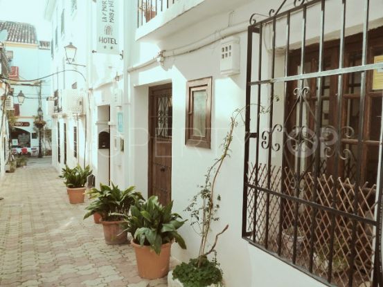 Buy 3 bedrooms town house in Casco antiguo, Marbella | Key Real Estate