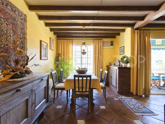 Benahavis Centro town house with 3 bedrooms | Key Real Estate