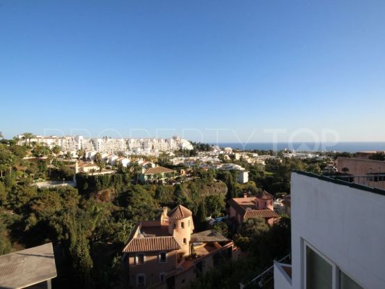 For sale Calahonda town house with 3 bedrooms | Residencia Estates