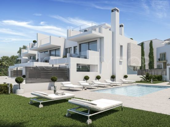 For sale town house in Guadalobon with 3 bedrooms | Housing Marbella