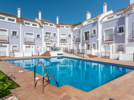 Comprar adosado en Benahavis Centro | Housing Marbella