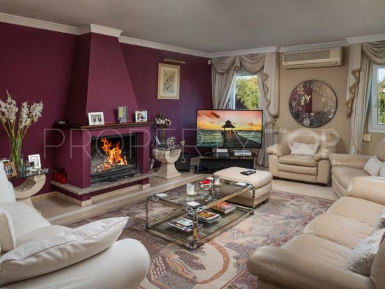 Atalaya 4 bedrooms villa for sale | Winkworth