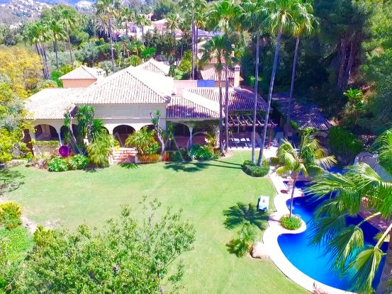 Buy 5 bedrooms villa in Paraiso Medio, Estepona | Marbella Hills Homes