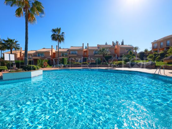 Town house for sale in El Paraiso with 3 bedrooms | Lucía Pou Properties