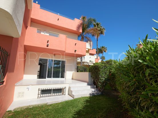 3 bedrooms Beach Side New Golden Mile town house for sale | Lucía Pou Properties