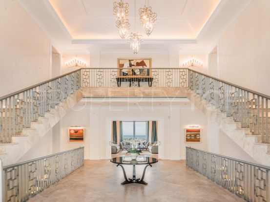 For sale Marbella Golden Mile villa with 7 bedrooms | Cleox Inversiones