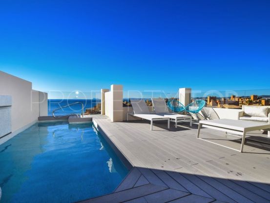 Buy penthouse with 4 bedrooms in New Golden Mile, Estepona | Cleox Inversiones