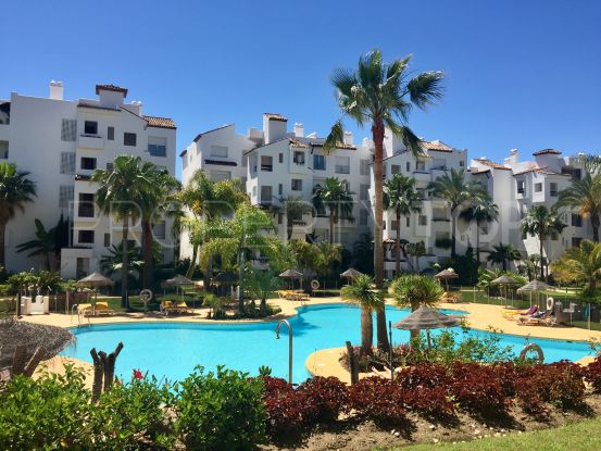 Apartment for sale in Costalita, Estepona | Cleox Inversiones