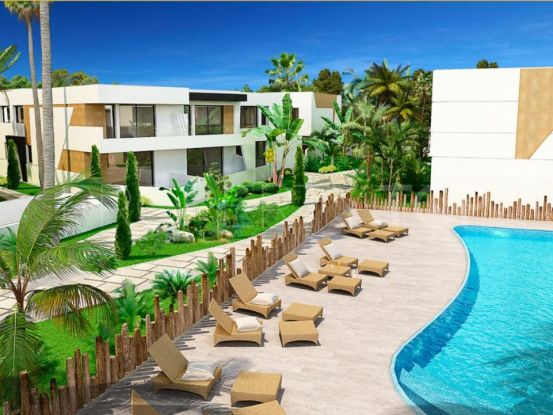 Buy Nueva Andalucia town house with 3 bedrooms | Cleox Inversiones