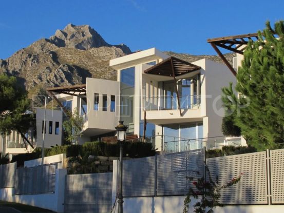 Sierra Blanca, Marbella Golden Mile, adosado en venta | Cleox Inversiones