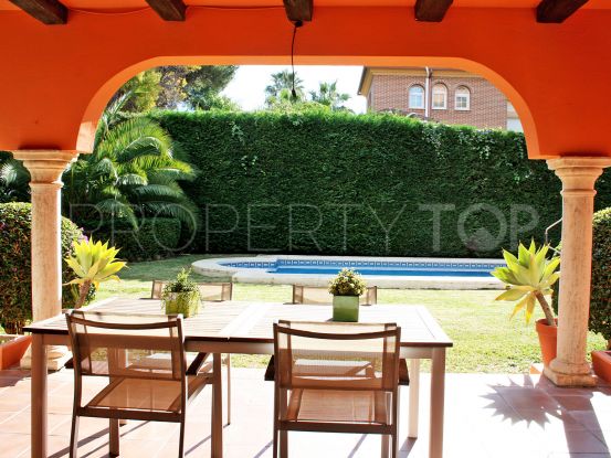 El Paraiso, Estepona, chalet con 3 dormitorios | Cleox Inversiones
