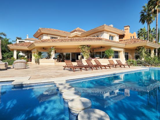 La Cerquilla villa with 7 bedrooms | Avante Real Estate & Investment