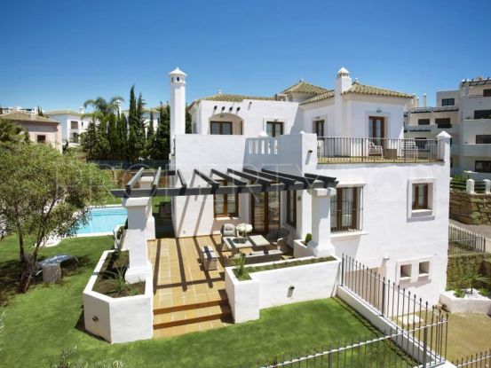 Villa in La Resina Golf, Estepona | Vita Property
