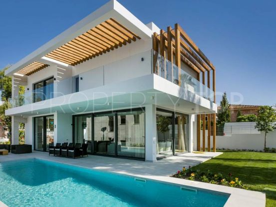 For sale villa with 3 bedrooms in Benahavis | Quartiers Estates