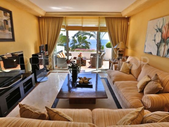 Penthouse in Ventura del Mar, Marbella - Puerto Banus | Pure Living Properties
