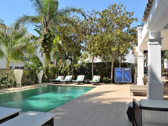 Villa in Marbella Club with 4 bedrooms | La Costa Marbella