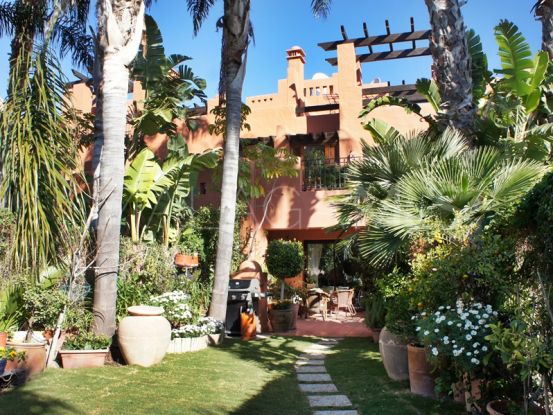 Buy town house in Marbella Golden Mile with 3 bedrooms | Hansa Realty
