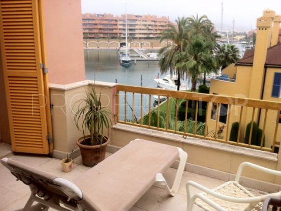 Apartment for sale in Sotogrande Puerto Deportivo with 2 bedrooms | Hansa Realty
