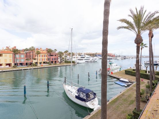 Ribera del Arlequin triplex | Villa & Gest