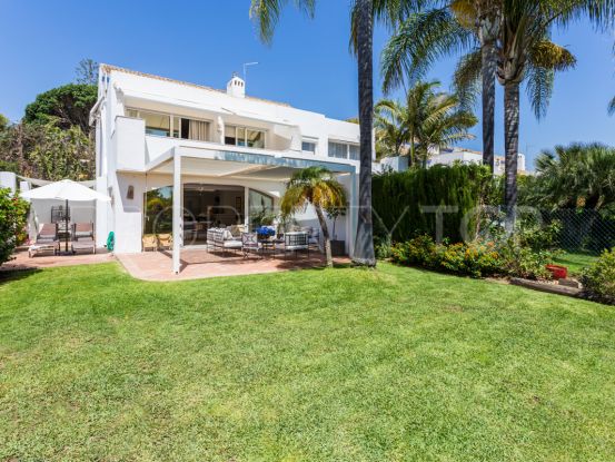 Town house for sale in Guadalmina Baja | Villa & Gest