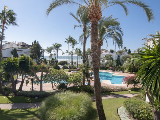 For sale apartment in Estepona Playa with 3 bedrooms | Gilmar Estepona