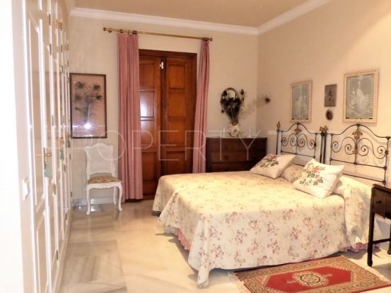 Villa for sale in Triana, Seville