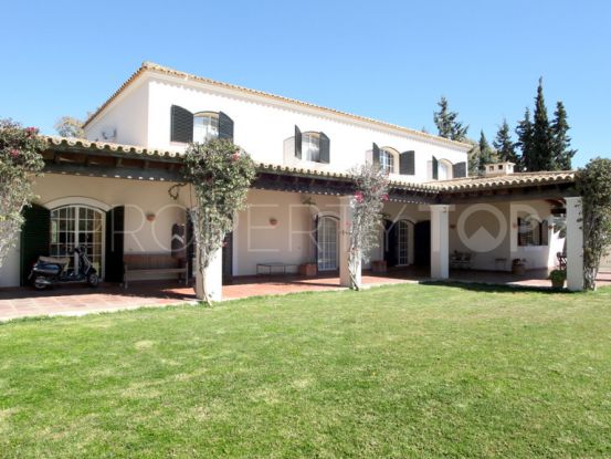 Villa for sale in Mairena del Aljarafe
