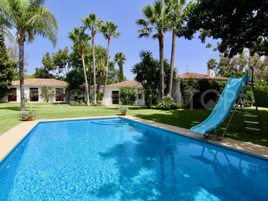 Buy villa in Guadalmina Baja, San Pedro de Alcantara | PRO Real Estate