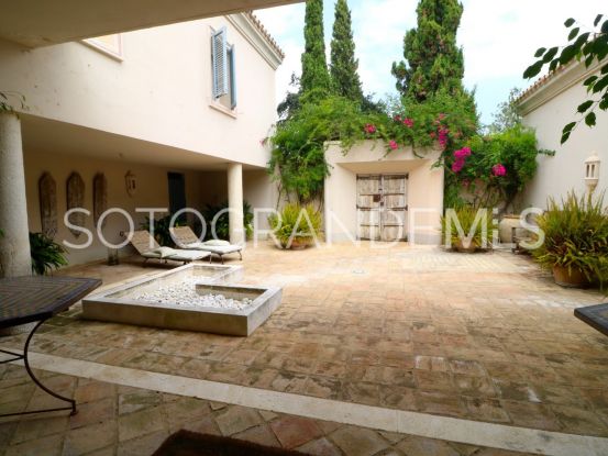 For sale villa with 5 bedrooms in Los Altos de Valderrama | Sotobeach Real Estate