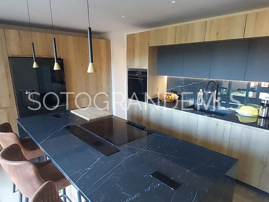 Almenara Golf, Sotogrande Alto, atico duplex a la venta de 3 dormitorios | Sotobeach Real Estate