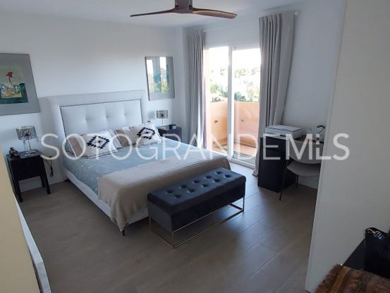 Almenara Golf, Sotogrande Alto, atico duplex a la venta de 3 dormitorios | Sotobeach Real Estate