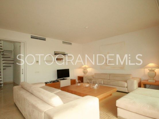 Atico duplex a la venta en Reyes y Reinas | Sotobeach Real Estate