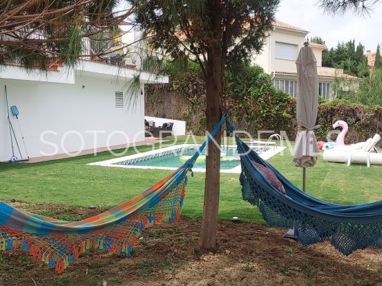 Villa de 5 dormitorios en venta en Sotogrande Alto | Sotobeach Real Estate