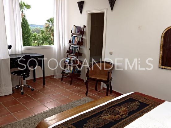 Villa de 5 dormitorios en venta en Sotogrande Alto | Sotobeach Real Estate