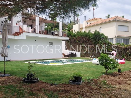 Villa de 5 dormitorios en venta en Sotogrande Alto | Sotobeach Real Estate