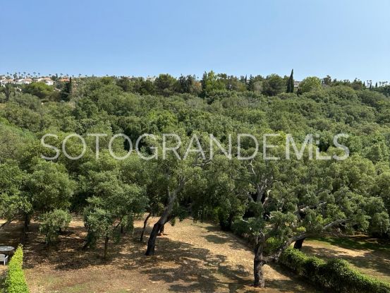 Villa pareada a la venta con 5 dormitorios en Sotogolf, Sotogrande Alto | Sotobeach Real Estate