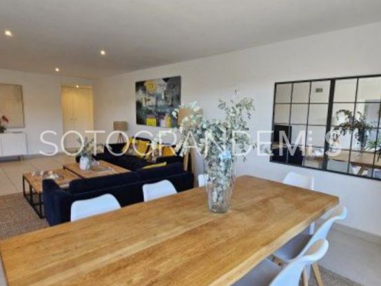 For sale 5 bedrooms ground floor apartment in Senda Chica, La Reserva | Sotobeach Real Estate