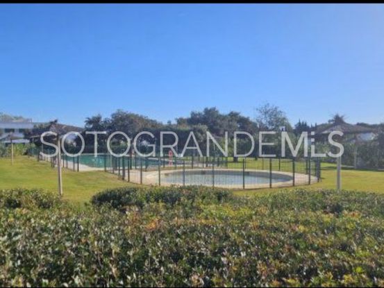 For sale 5 bedrooms ground floor apartment in Senda Chica, La Reserva | Sotobeach Real Estate